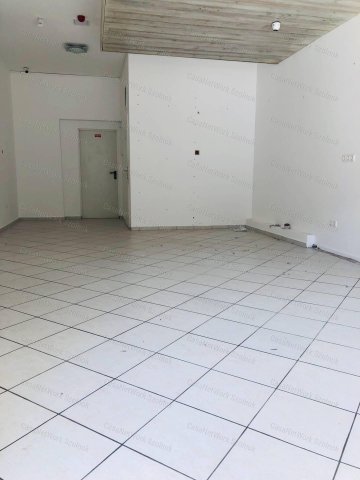 Kiadó üzlethelyiség, Szolnokon 277 E Ft / hó, 1 szobás
