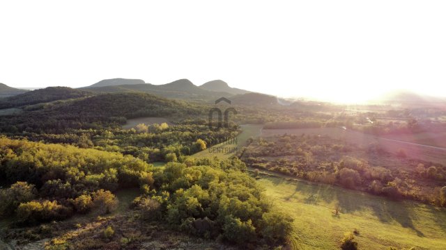 Eladó családi ház, Kékkúton 269 M Ft, 2 szobás