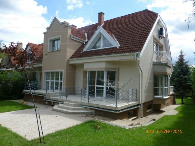 Eladó családi ház, Budapesten, II. kerületben, Gazda utcában