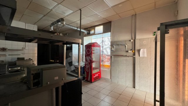 Eladó üzlethelyiség, Budapesten, XIV. kerületben 98 M Ft