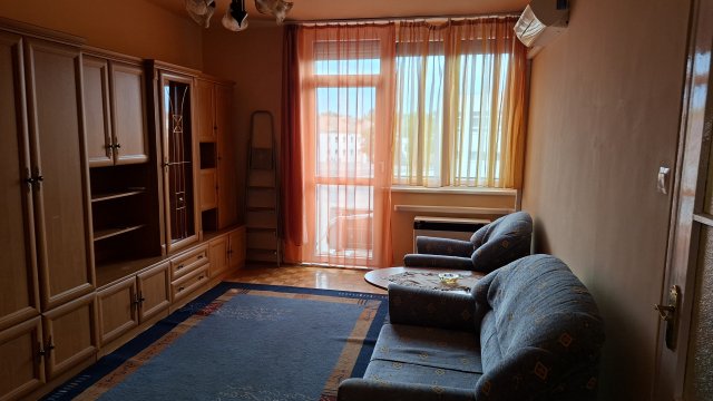 Kiadó téglalakás, albérlet, Debrecenben 190 E Ft / hó