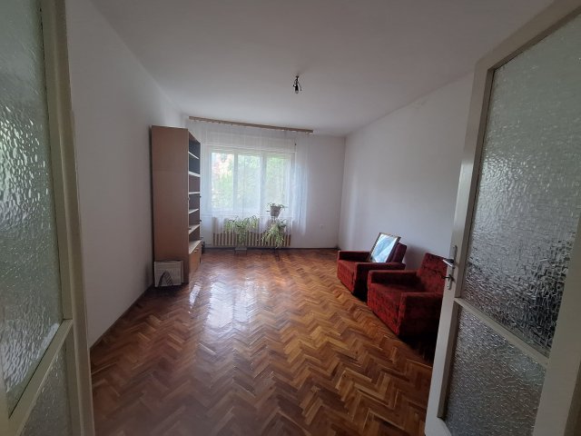 Eladó családi ház, Szolnokon, Raktár utcában 34.9 M Ft