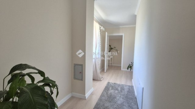 Eladó családi ház, Kecskeméten 95 M Ft, 4 szobás