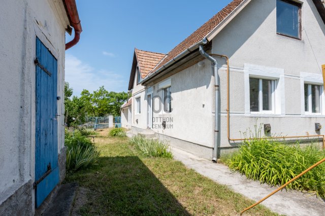 Eladó családi ház, Pátkán 40 M Ft, 2 szobás