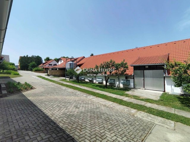 Eladó ipari ingatlan, Zombán 129 M Ft / költözzbe.hu