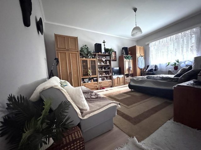Eladó családi ház, Budapesten, X. kerületben 73.9 M Ft, 2 szobás
