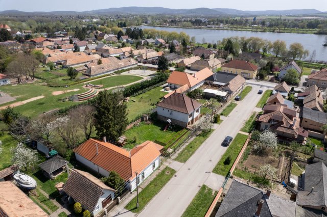 Eladó családi ház, Környén 54.5 M Ft, 3 szobás