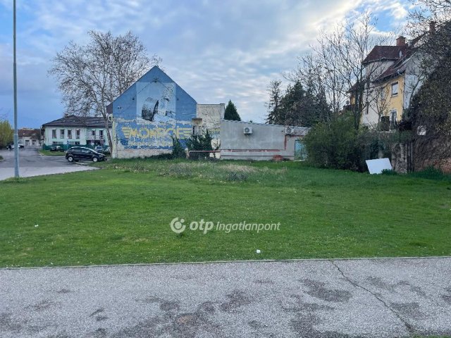 Eladó telek, Szolnokon 27 M Ft / költözzbe.hu