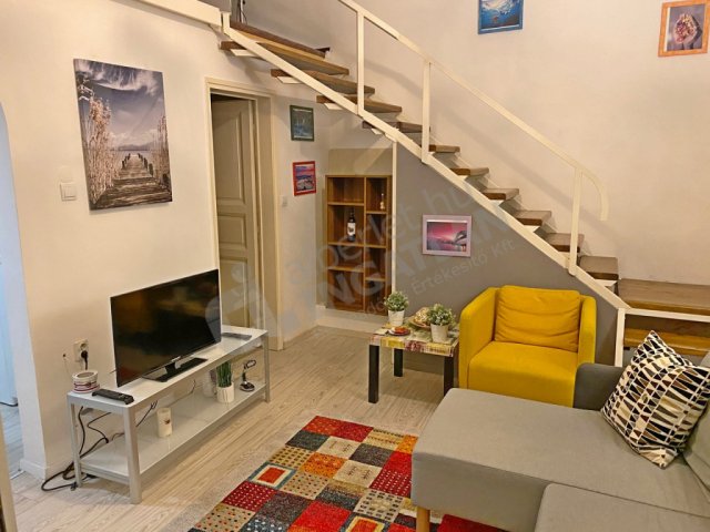 Kiadó téglalakás, albérlet, Budapesten, V. kerületben, 1 szobás