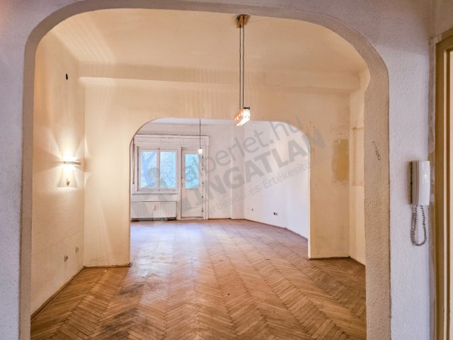 Eladó téglalakás, Budapesten, VII. kerületben 129.9 M Ft
