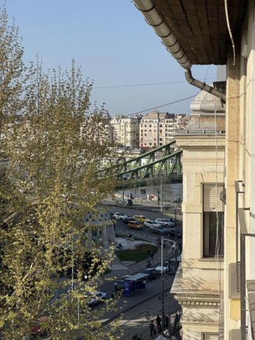 Eladó téglalakás, Budapesten, XI. kerületben 105 M Ft, 1 szobás