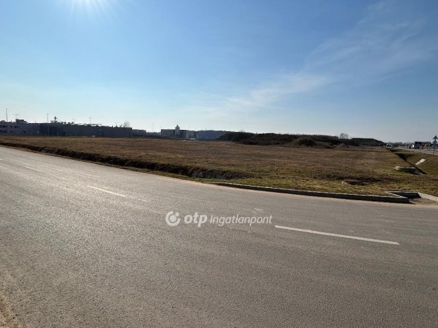 Eladó telek, Debrecenben 210 M Ft / költözzbe.hu