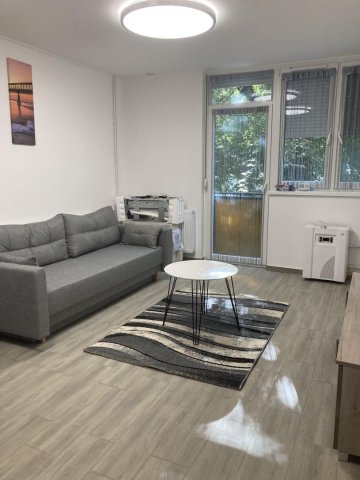 Kiadó téglalakás, albérlet, Debrecenben 320 E Ft / hó, 3 szobás