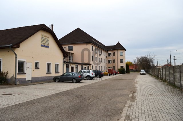 Eladó iroda, Nagykőrösön 805.2 M Ft / költözzbe.hu