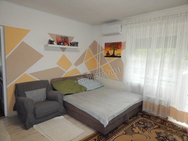 Eladó téglalakás, Tatabányán 41.5 M Ft, 2 szobás