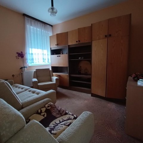 Kiadó családi ház, albérlet, Nagykanizsán 150 E Ft / hó