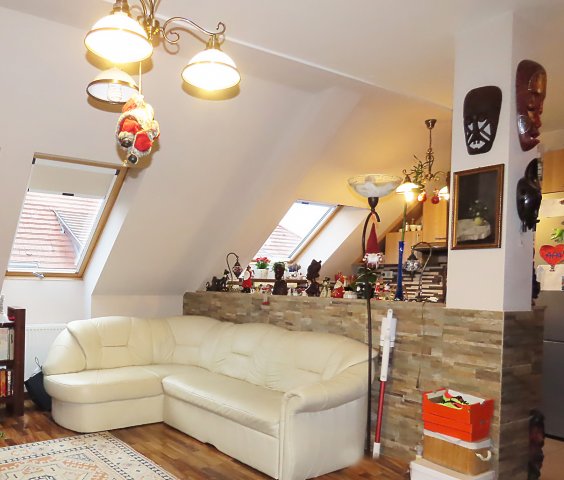 Eladó téglalakás, Zalaegerszegen 82.9 M Ft, 4 szobás