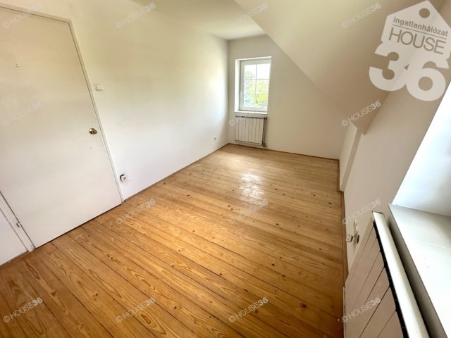 Eladó családi ház, Kecskeméten 99.9 M Ft, 5 szobás