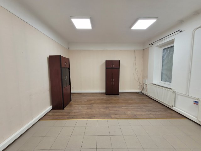 Kiadó családi ház, albérlet, Győrött 300 E Ft / hó