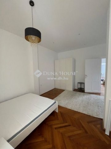 Eladó téglalakás, Budapesten, XI. kerületben 94.9 M Ft, 3 szobás