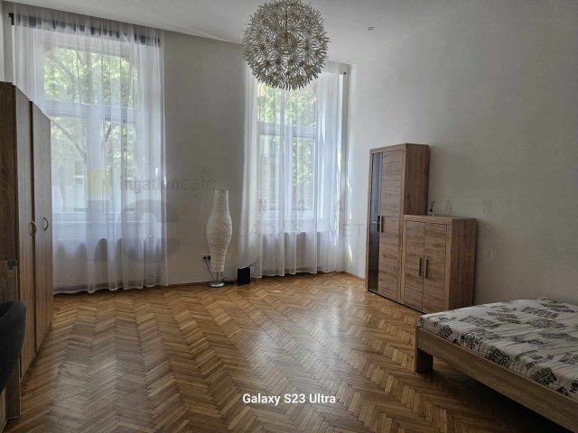 Eladó téglalakás, Szegeden 85.44 M Ft, 2 szobás