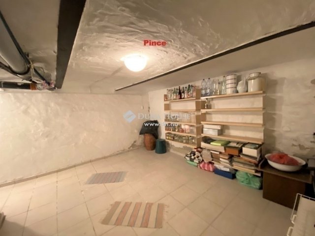 Eladó családi ház, Budapesten, XIX. kerületben 89 M Ft, 5 szobás