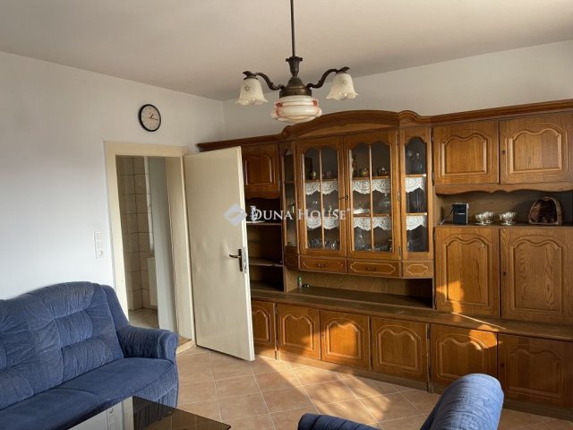 Eladó családi ház, Balatonkenesén 79 M Ft, 4 szobás