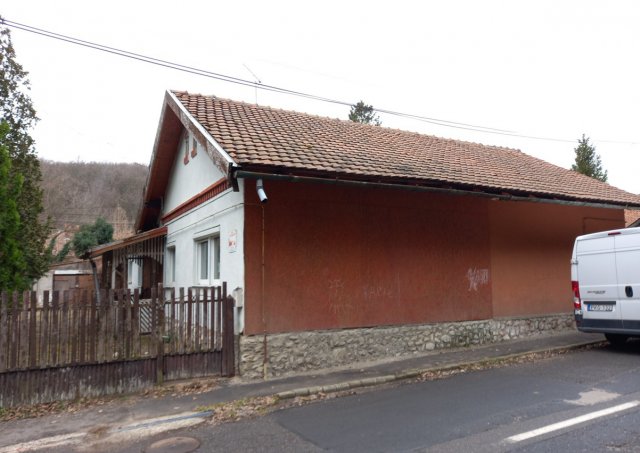 Eladó téglalakás, Miskolcon, Erdő soron 5.9 M Ft, 1+1 szobás