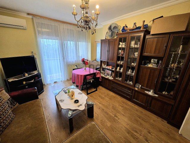 Eladó téglalakás, Budapesten, XXI. kerületben 49.9 M Ft