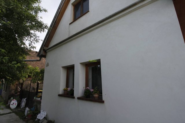 Eladó családi ház, Harkán 148 M Ft, 4+2 szobás