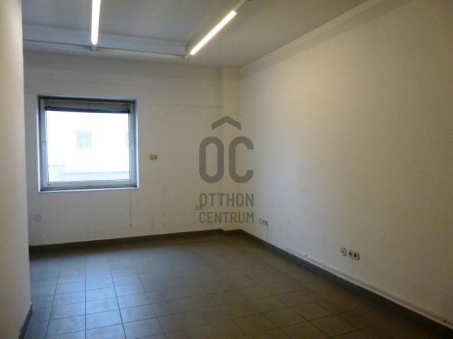 Kiadó iroda, Budapesten, III. kerületben 183 E Ft / hó