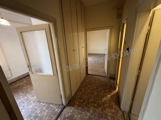 Eladó téglalakás, Nagykanizsán 23 M Ft, 1 szobás