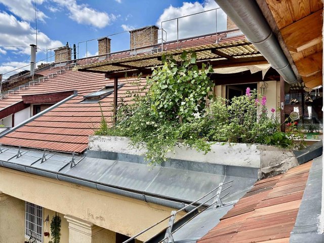 Eladó téglalakás, Budapesten, II. kerületben 160 M Ft