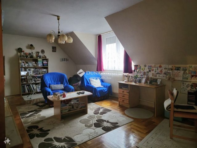 Eladó családi ház, Budapesten, XIV. kerületben 145 M Ft