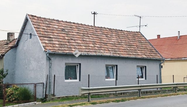 Eladó családi ház, Csurgón 12.999 M Ft, 4 szobás