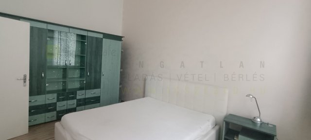 Kiadó téglalakás, albérlet, Szegeden 150 E Ft / hó, 1+1 szobás