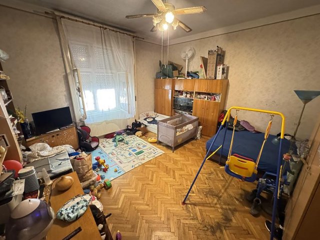 Eladó családi ház, Budapesten, IV. kerületben 89.9 M Ft