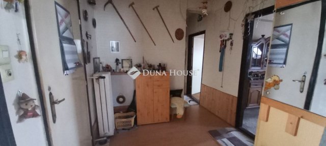 Eladó családi ház, Budapesten, XVI. kerületben 151.99 M Ft