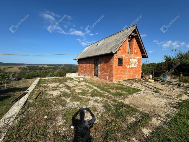 Eladó családi ház, Zalaegerszegen 12.9 M Ft, 1 szobás