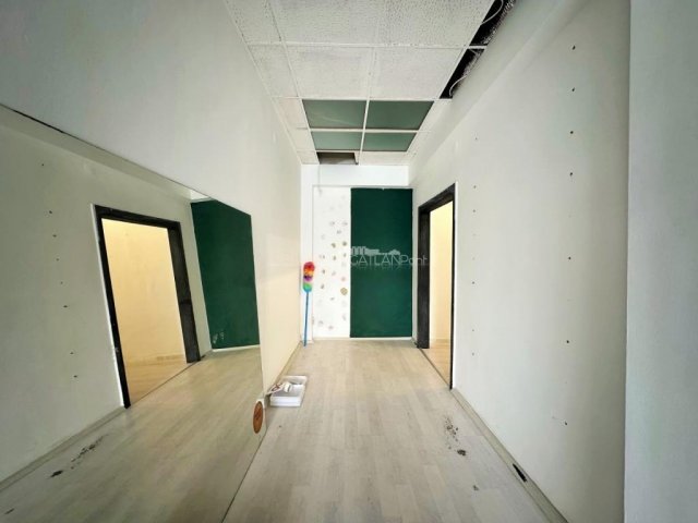 Eladó üzlethelyiség, Szombathelyen 79.99 M Ft