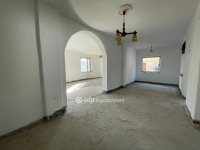 Eladó családi ház, III. kerületben 99.9 M Ft, 5 szobás