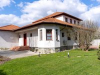 Eladó családi ház, Csobánkán 160 M Ft, 5 szobás