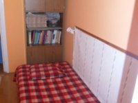 Kiadó panellakás, albérlet, Pécsett 80 E Ft / hó, 1 szobás