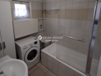 Eladó családi ház, Kecskeméten 63 M Ft, 4 szobás