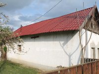 Eladó családi ház, Tiszapüspökin 6.5 M Ft, 2 szobás