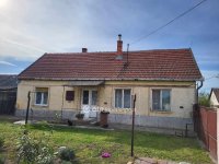 Eladó családi ház, Jászfényszarun 19.5 M Ft, 2 szobás