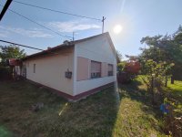 Eladó családi ház, Cegléden 29.9 M Ft, 3 szobás