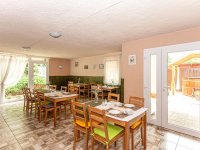 Eladó hotel, Abaligeten 149 M Ft, 8 szobás / költözzbe.hu
