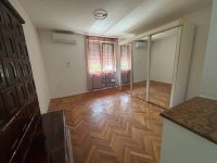 Kiadó családi ház, albérlet, Tatán 180 E Ft / hó, 2 szobás