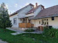 Eladó családi ház, Sarkadon 19.9 M Ft, 3 szobás